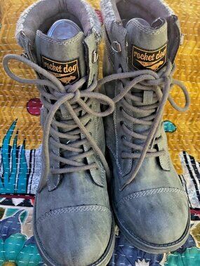 Rocket Dog Thunder Biker Gray Lace-Up Combat Boots with Knit Collar - Size 8.5